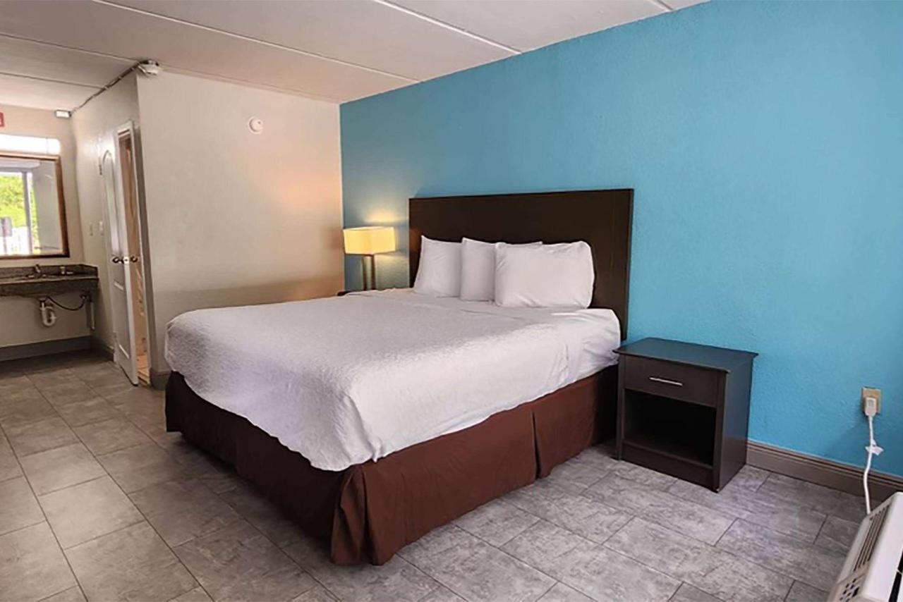 Travelodge By Wyndham Kingsland Ga Ngoại thất bức ảnh