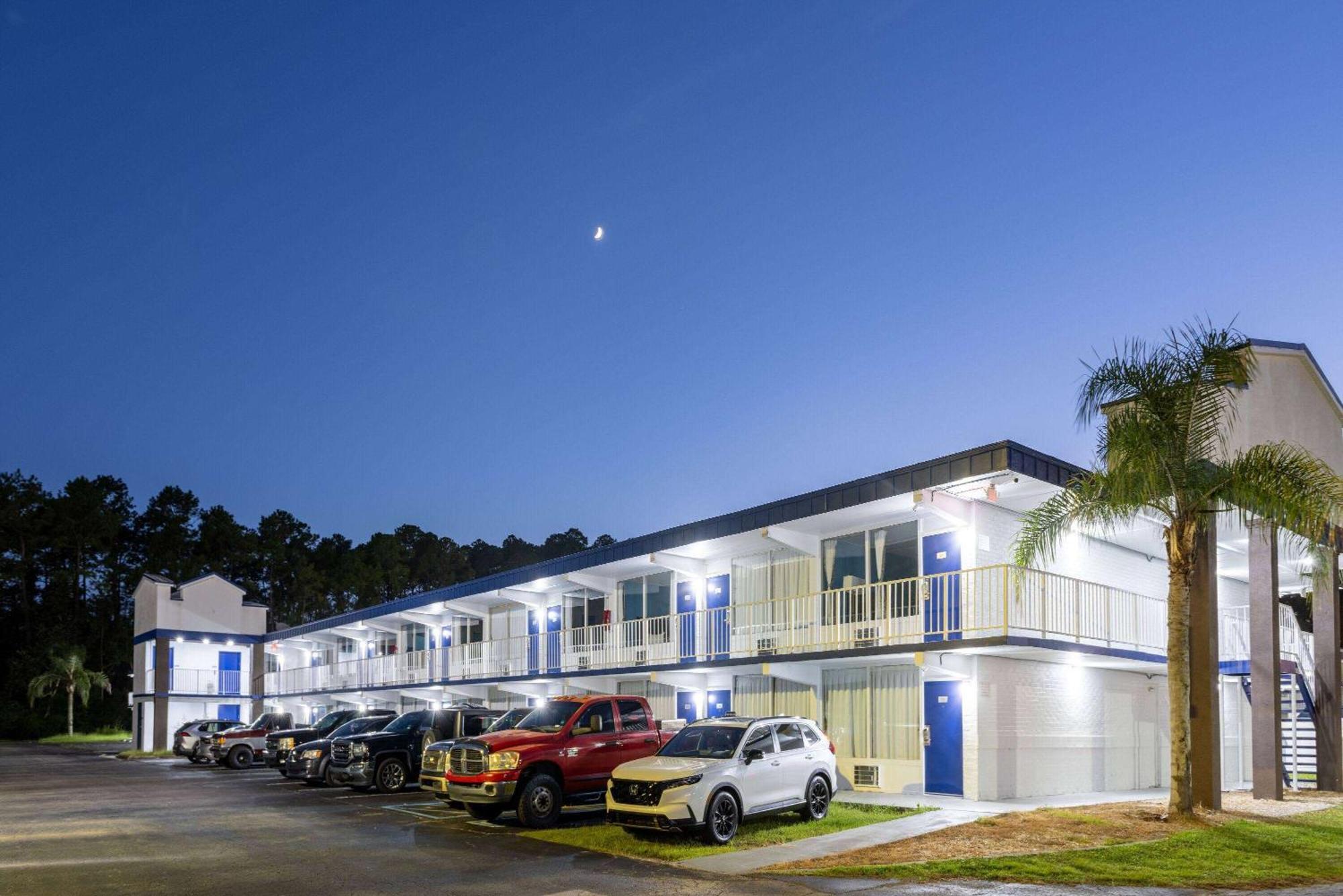 Travelodge By Wyndham Kingsland Ga Ngoại thất bức ảnh